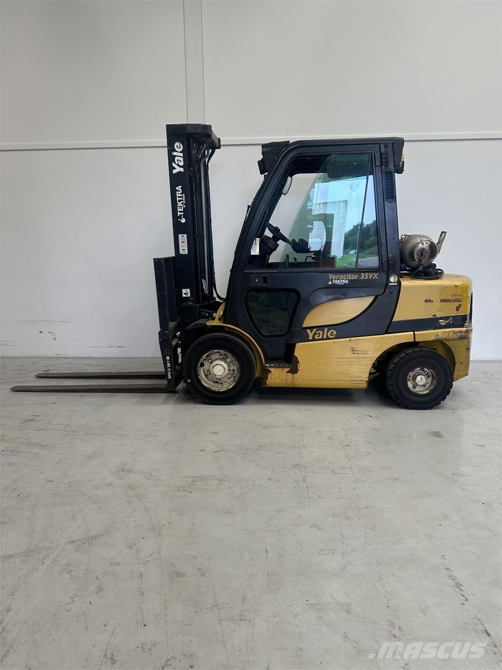 Yale GLP35VX Wózki LPG
