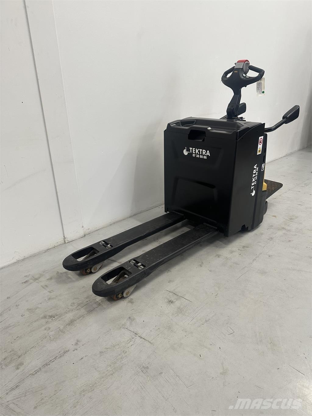 Yale MP20X-E843 Wózki widłowe unoszące z platformą dla operatora