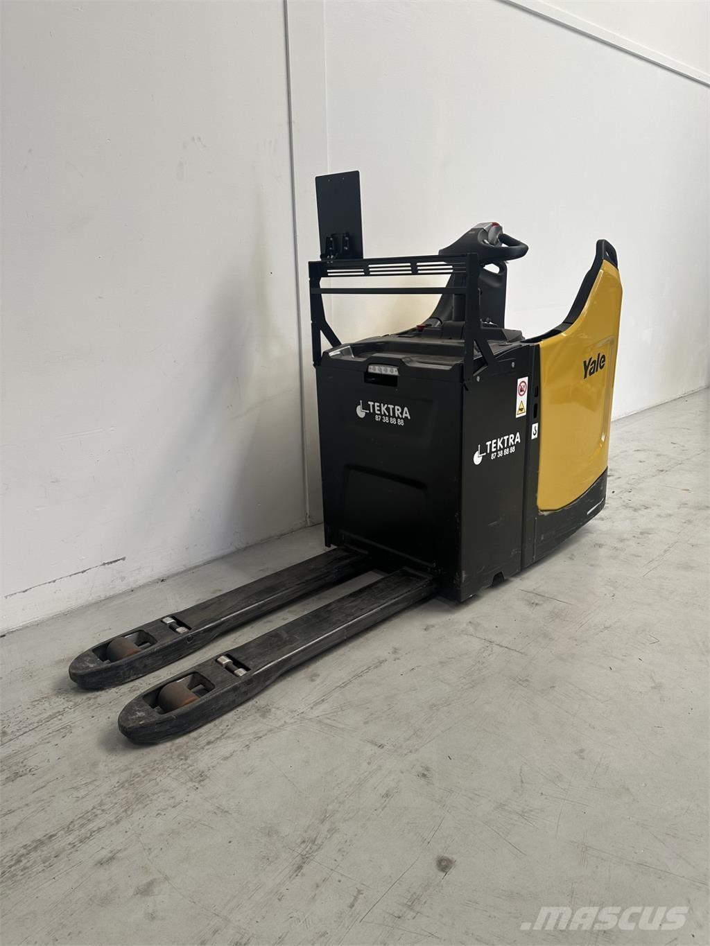 Yale MP20X-E843 Wózki widłowe unoszące z platformą dla operatora