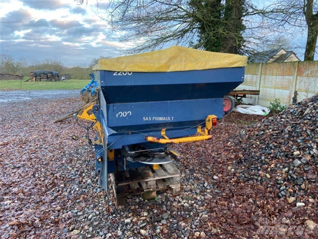 Bogballe Ex 2200 Rozrzutnik nawozów mineralnych