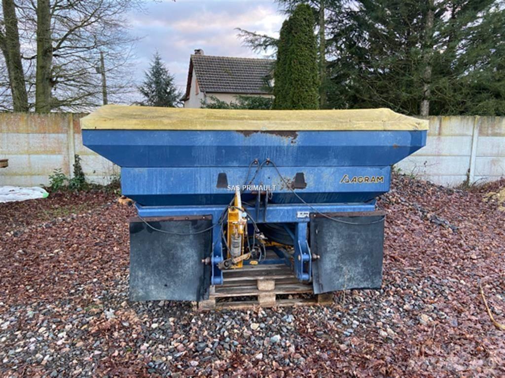 Bogballe Ex 2200 Rozrzutnik nawozów mineralnych