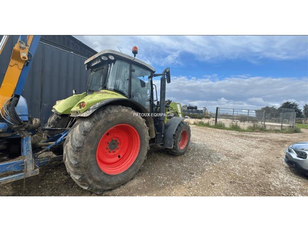 CLAAS ARION640 Ciągniki rolnicze
