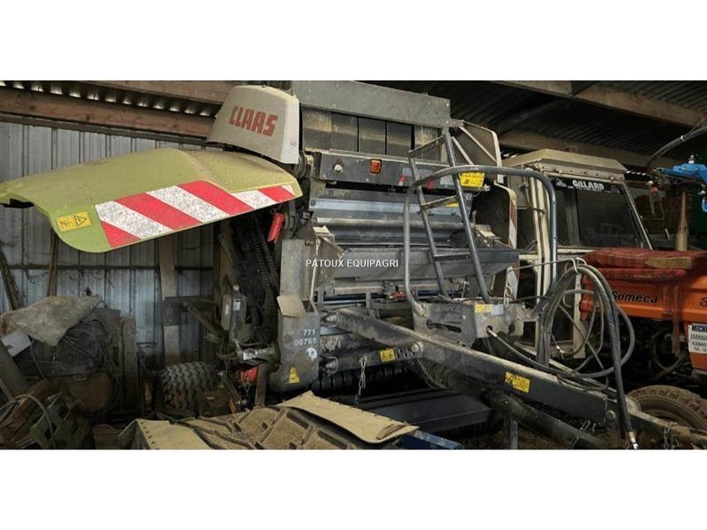 CLAAS VARIANT 370 Prasy zwijające