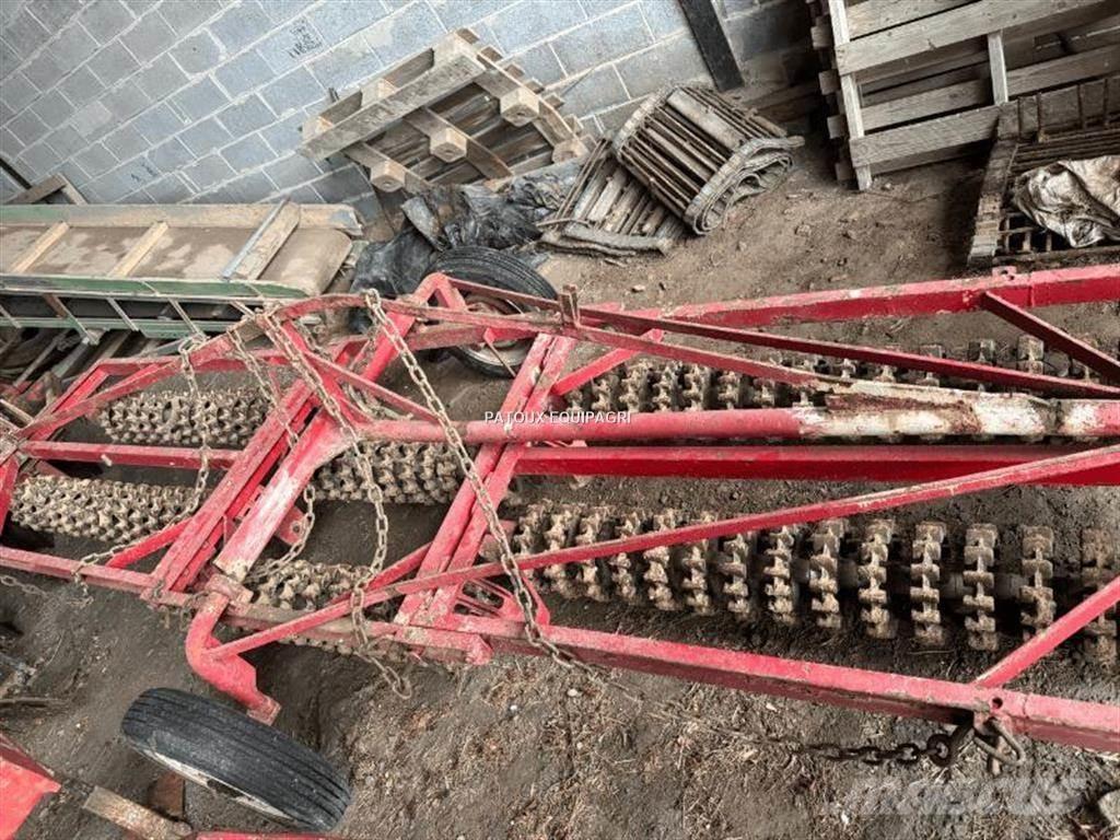  Dehondt 4 METRES Kultywatory