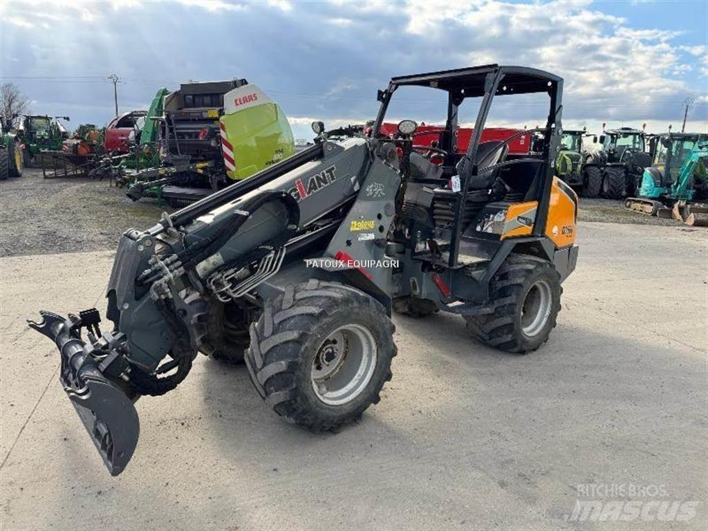 GiANT G3500 Miniładowarki