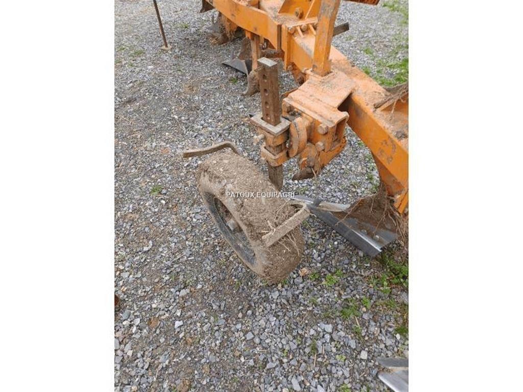 Huard PR65T Pługi