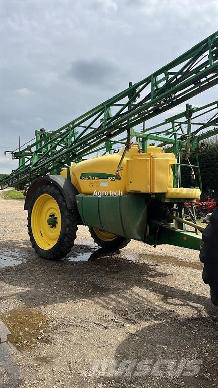 John Deere 732 Opryskiwacze zaczepiane
