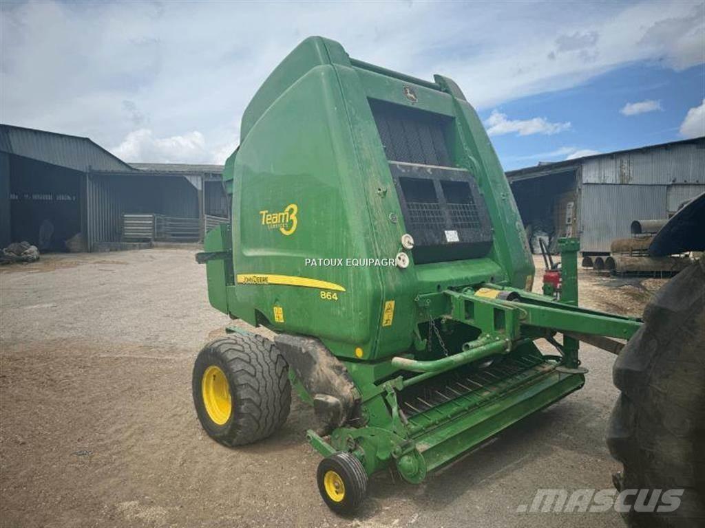 John Deere 864 Prasy zwijające