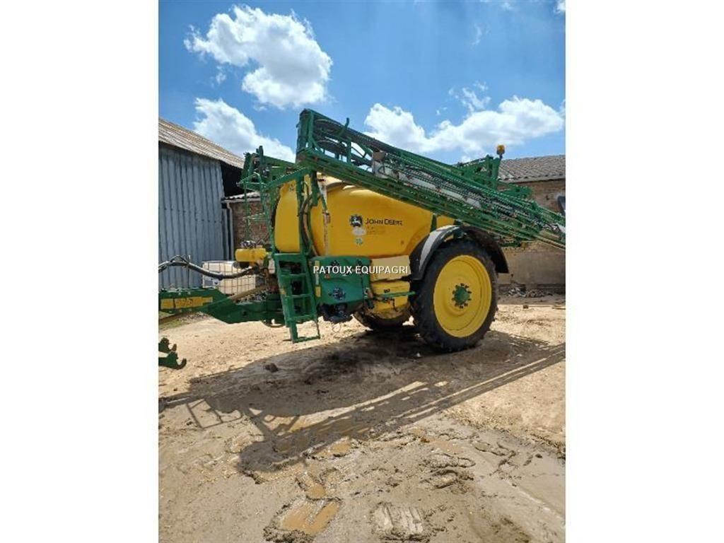 John Deere M740i Opryskiwacze zaczepiane