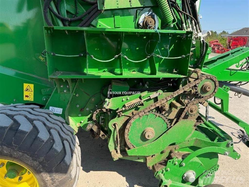 John Deere V461M Prasy zwijające
