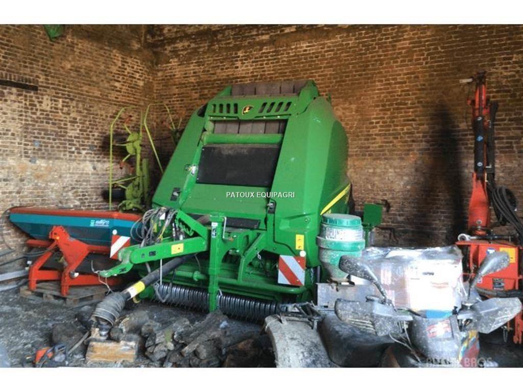 John Deere V461M Prasy zwijające