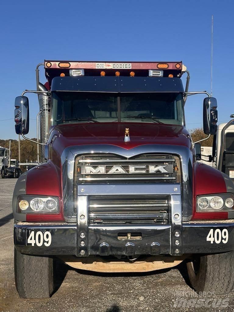 Mack GR104FR Wywrotki