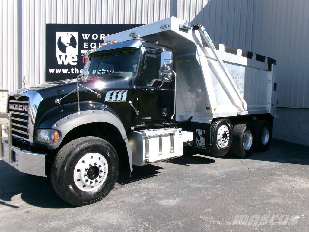 Mack GR64F Wywrotki