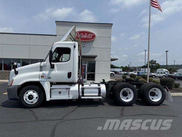 Freightliner CASCADIA 113 Ciągniki siodłowe