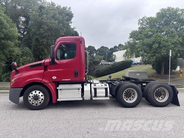 Freightliner CASCADIA 126 Ciągniki siodłowe