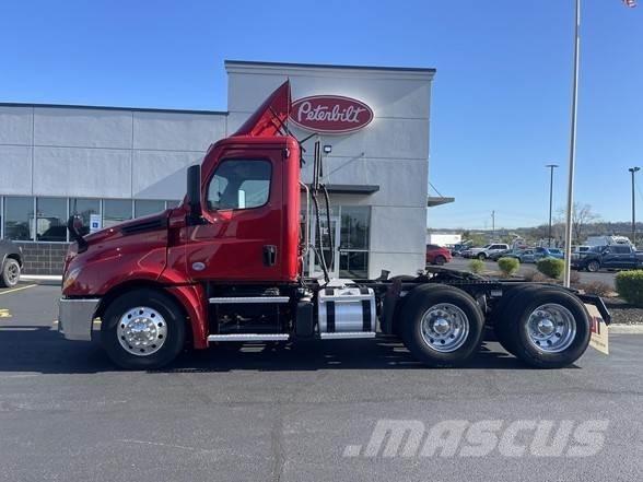 Freightliner CASCADIA 126 Ciągniki siodłowe