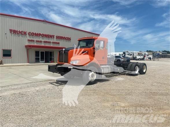 Kenworth T400 Pojazdy pod zabudowę