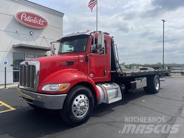 Peterbilt 337 Ciężarówki typu Platforma / Skrzynia
