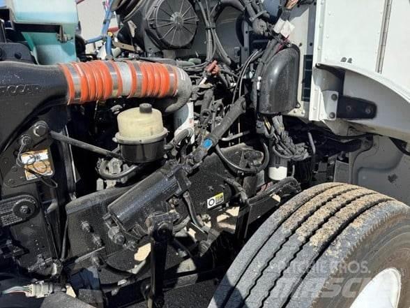 Peterbilt 337 Maszyny budowlane - Inne