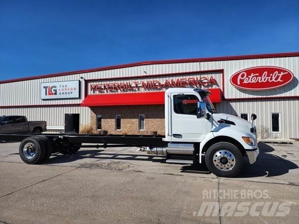 Peterbilt 536 Pojazdy pod zabudowę