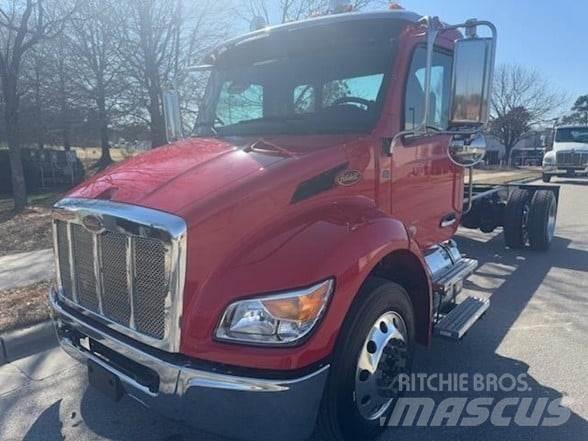 Peterbilt 536 Pojazdy pod zabudowę