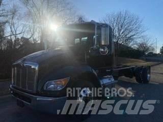 Peterbilt 536 Pojazdy pod zabudowę