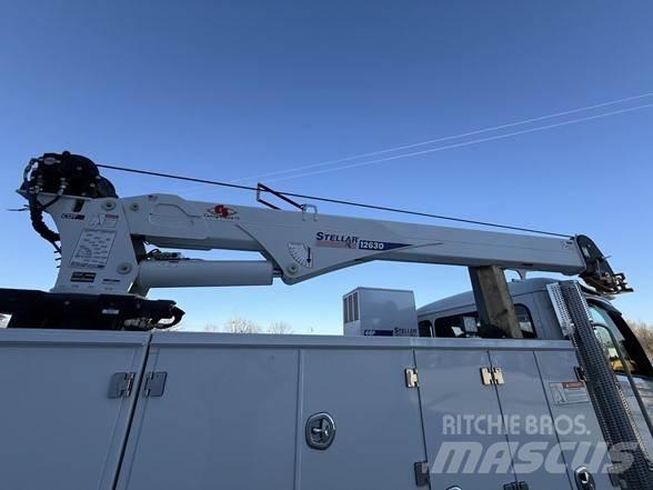 Peterbilt 536 Maszyny budowlane - Inne