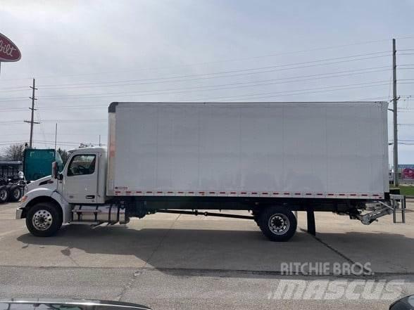 Peterbilt 536 Maszyny budowlane - Inne