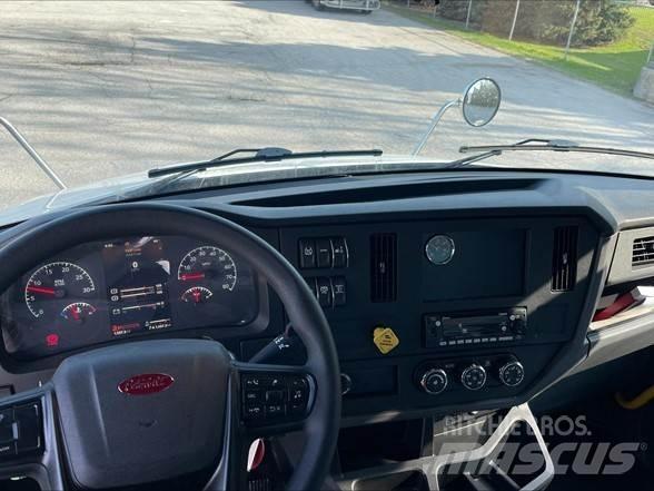 Peterbilt 536 Maszyny budowlane - Inne