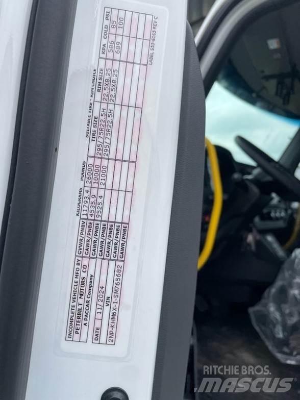 Peterbilt 536 Pojazdy pod zabudowę