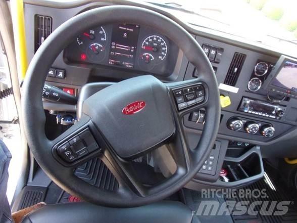 Peterbilt 536 Maszyny budowlane - Inne