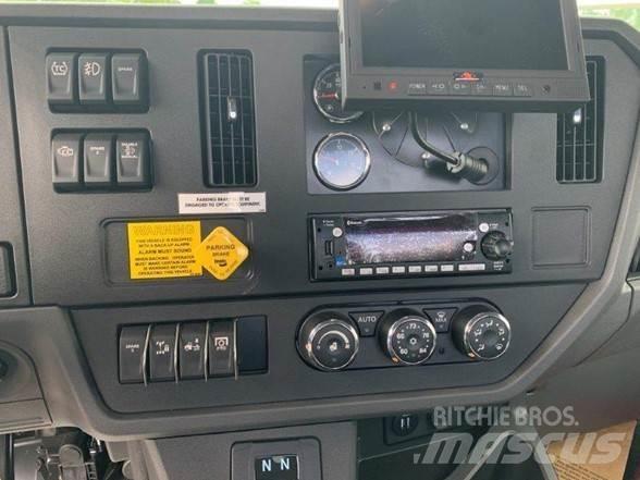 Peterbilt 536 Maszyny budowlane - Inne