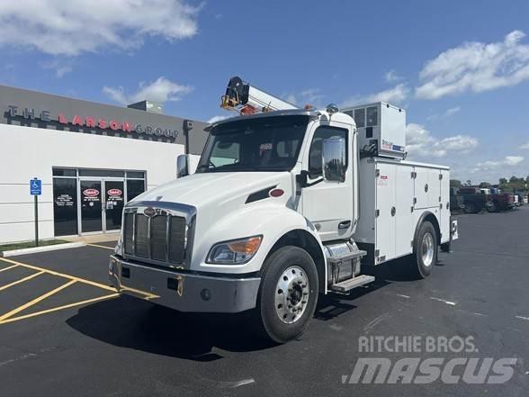 Peterbilt 536 Maszyny budowlane - Inne