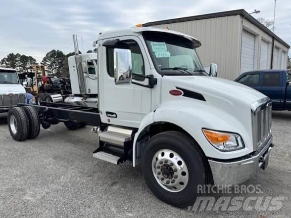 Peterbilt 537 Pojazdy pod zabudowę
