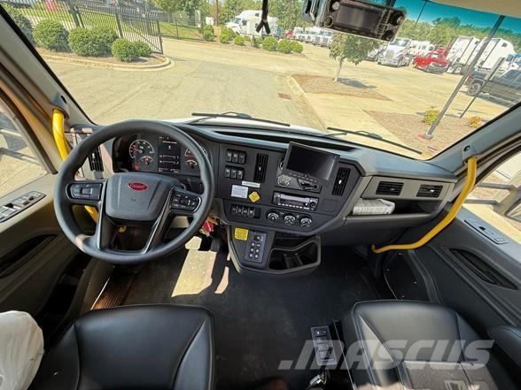 Peterbilt 537 Maszyny budowlane - Inne