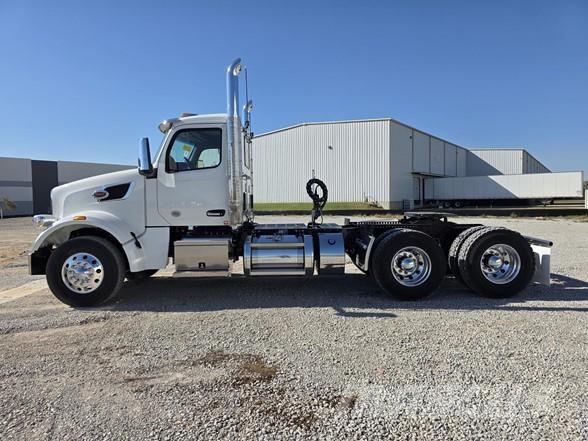 Peterbilt 567 Ciągniki siodłowe