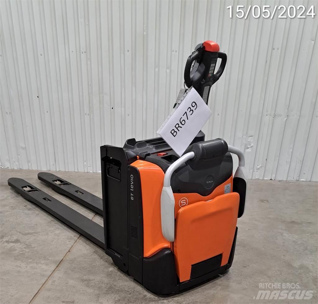 BT LPE200/8 Wózki paletowe ręczne