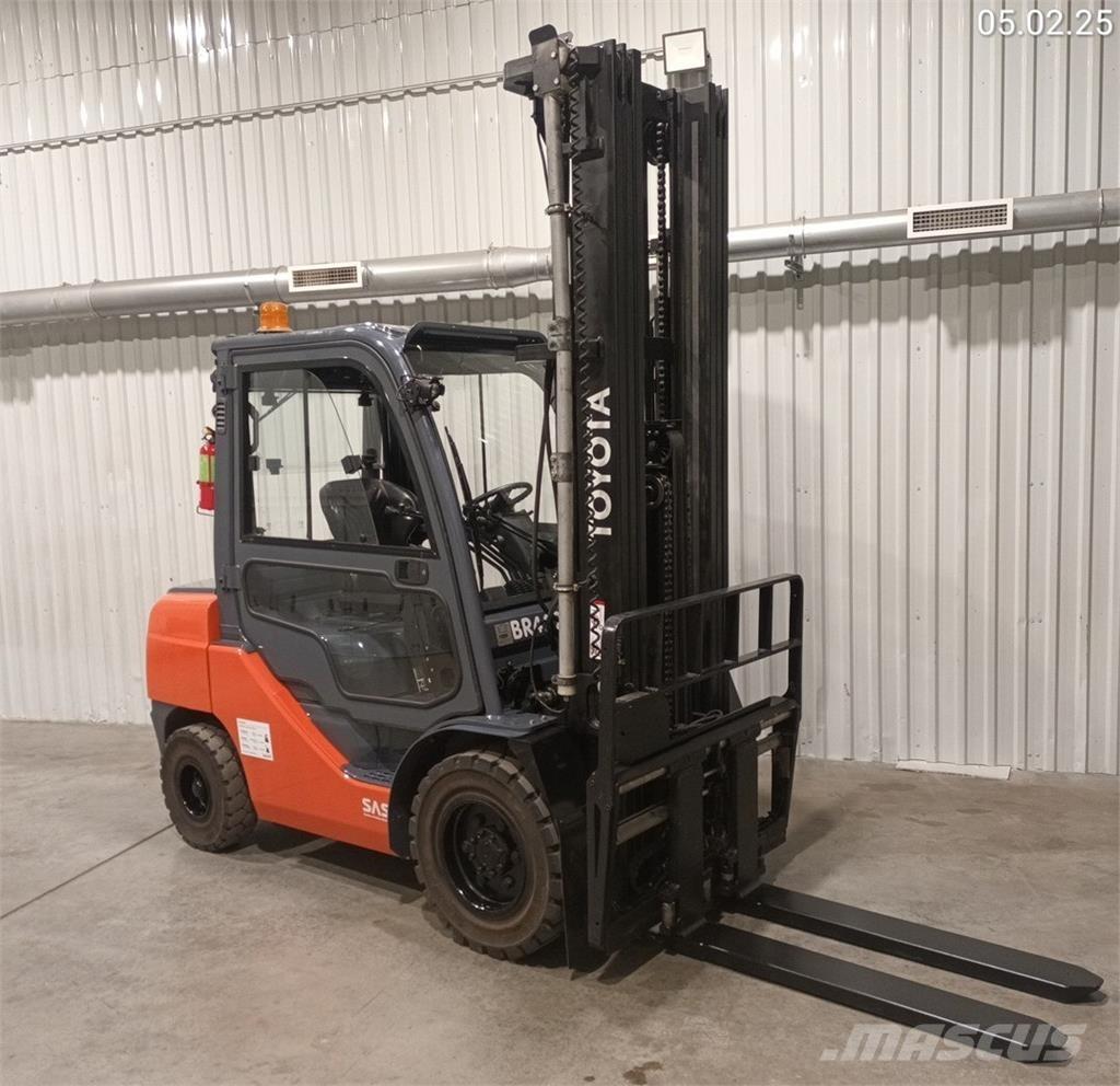 Toyota 02-8FDF30 Wózki Diesla
