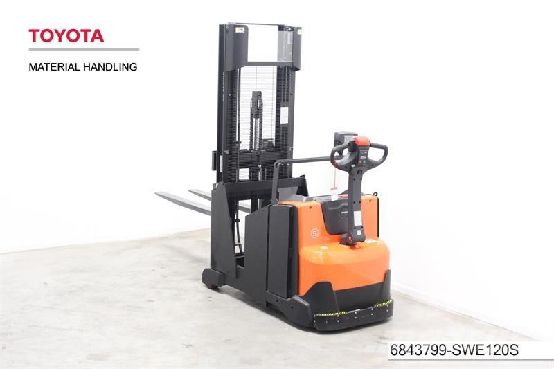 BT SWE120S Wózki widłowe unoszące z dyszlem