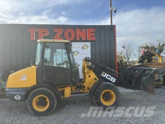JCB 406 à 23500 € HT Ładowarki kołowe
