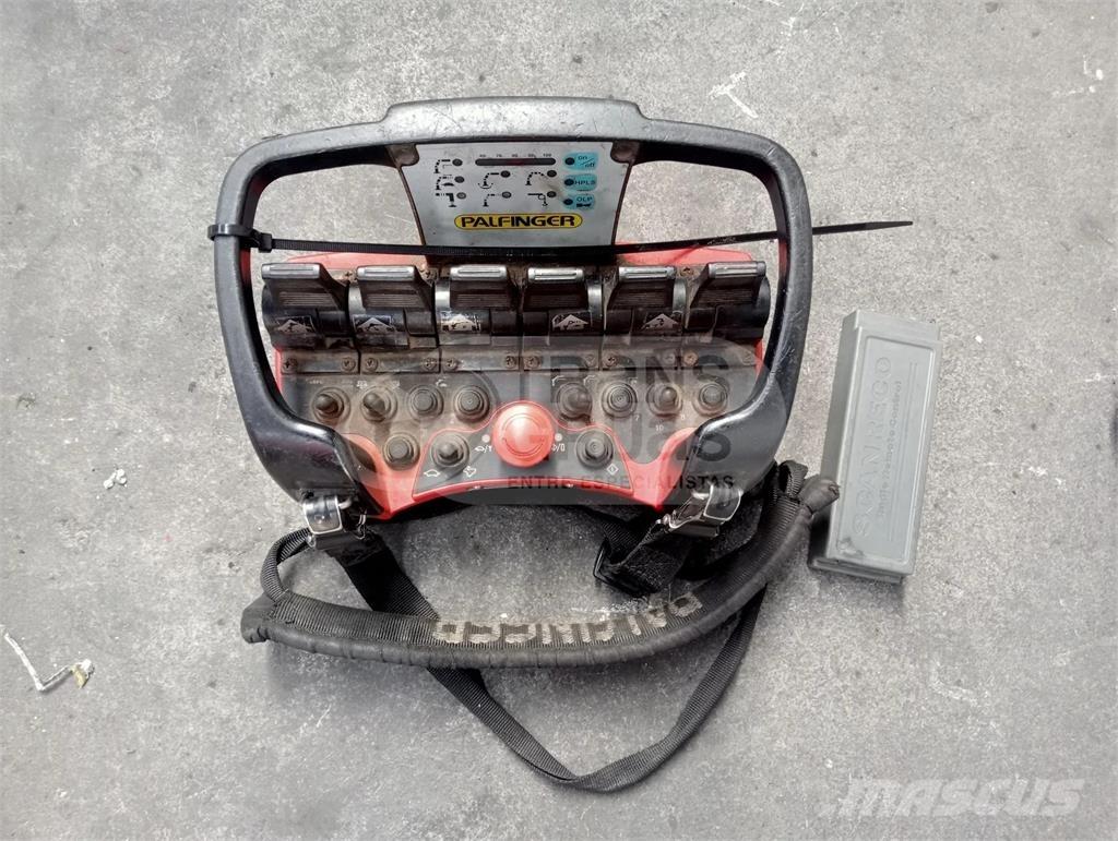 Palfinger PK 20002 Żurawie