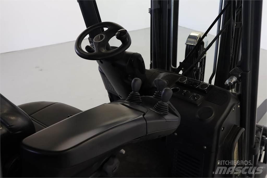 Linde H20T-01 Wózki LPG