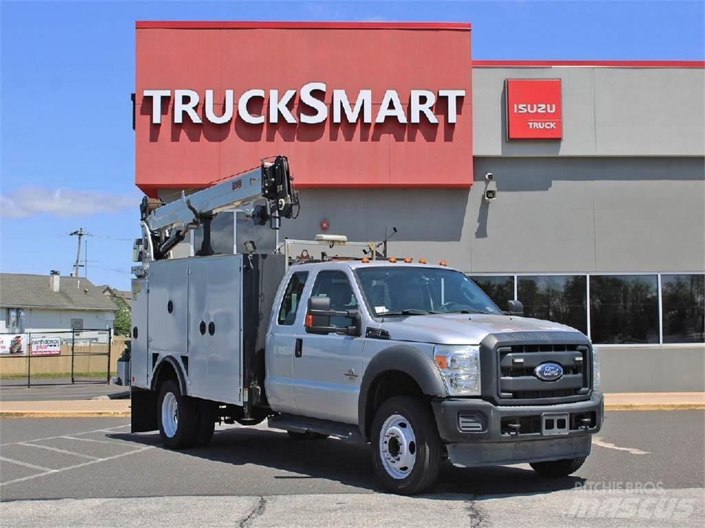 Ford F-550 Żurawie samochodowe