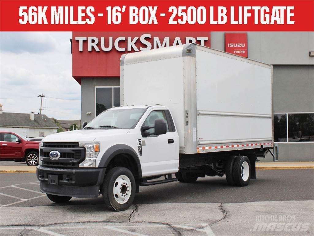 Ford F450 Samochody ciężarowe ze skrzynią zamkniętą