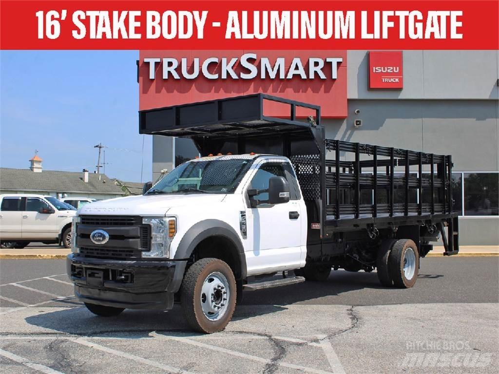 Ford F550 Ciężarówki typu Platforma / Skrzynia