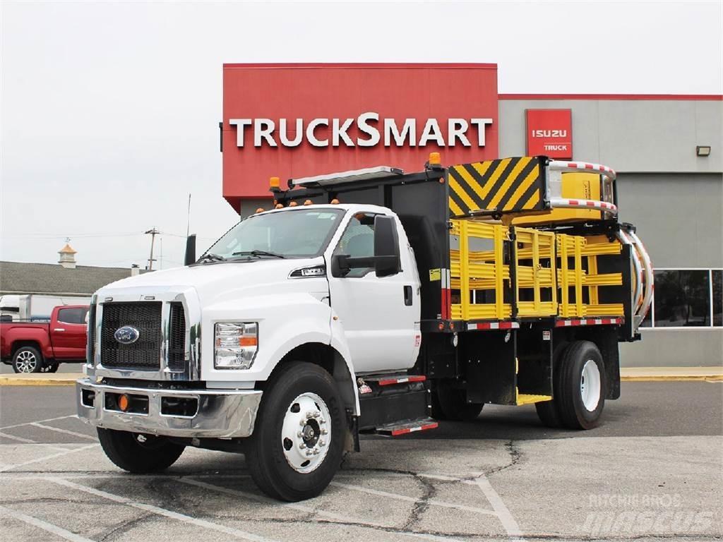 Ford F650 Pojazdy komunalne