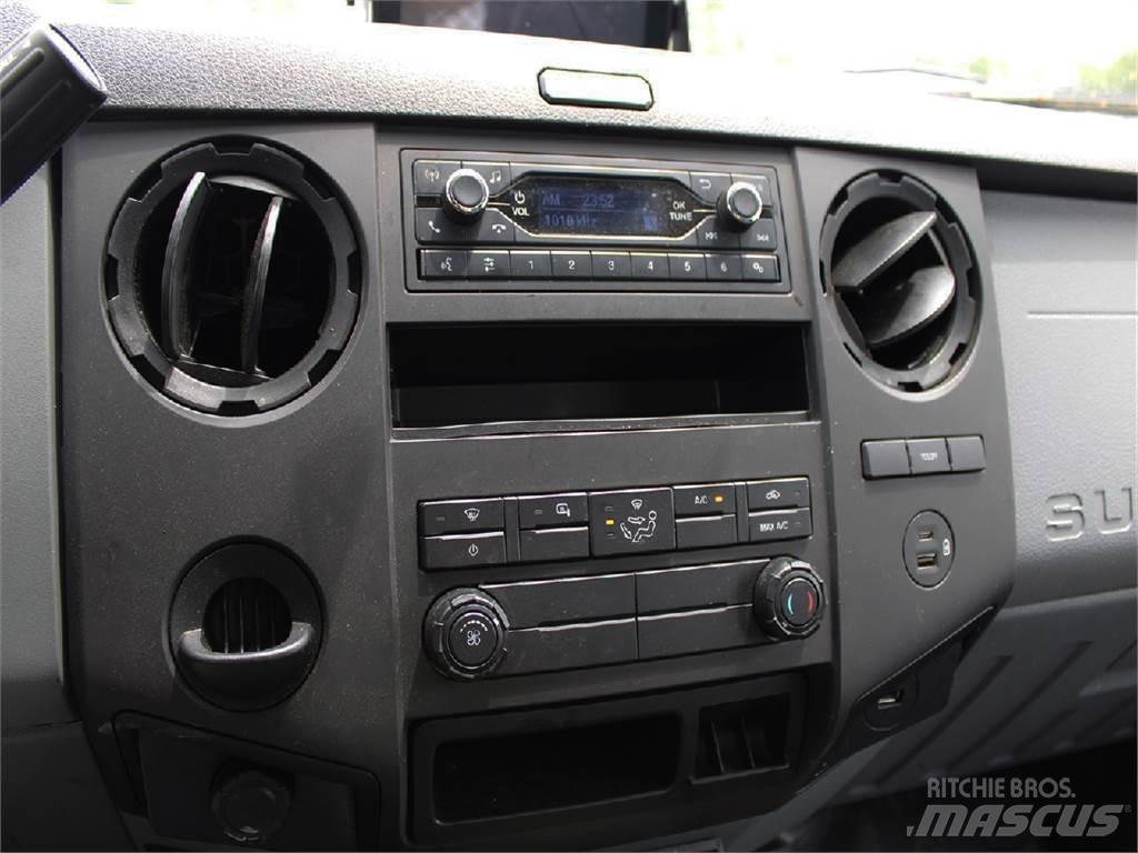 Ford F650 Pojazdy komunalne