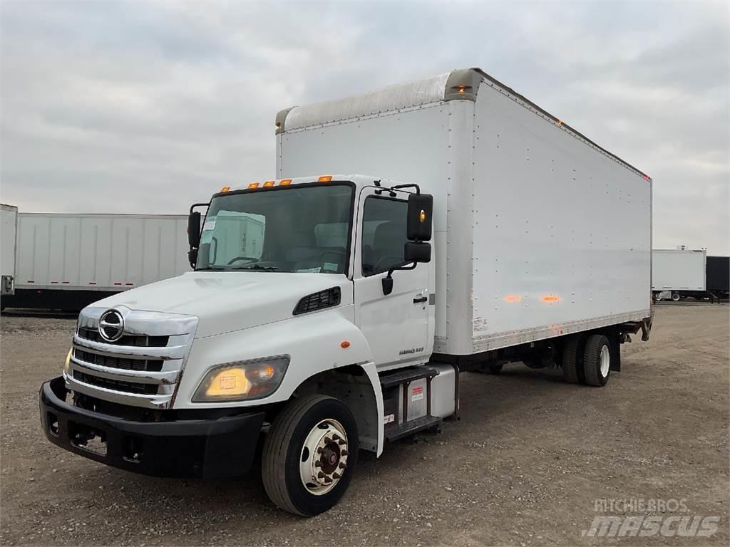 Hino 258 Samochody ciężarowe ze skrzynią zamkniętą