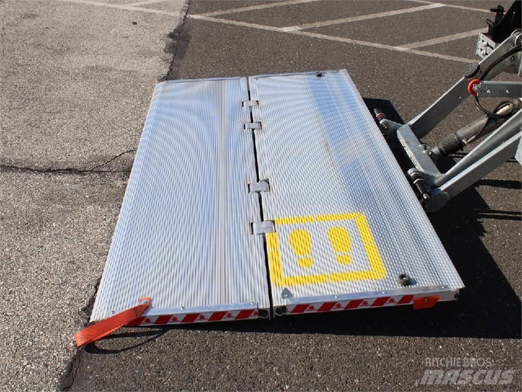 Isuzu NPR-HD Samochody ciężarowe ze skrzynią zamkniętą