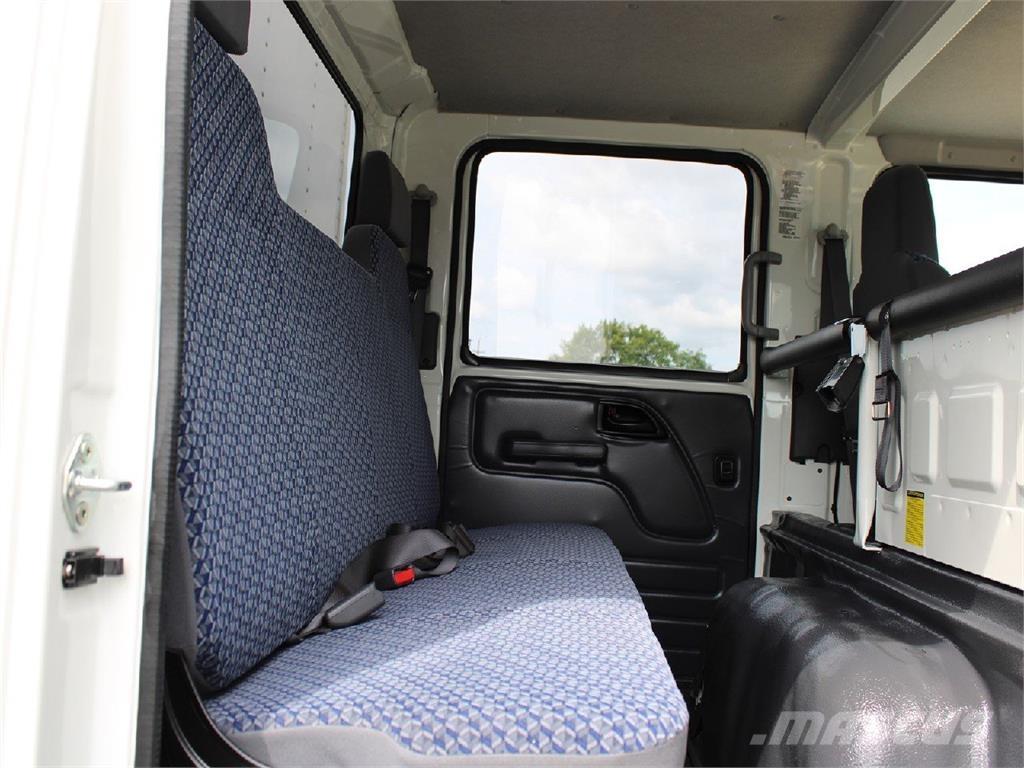 Isuzu NPR-HD Samochody ciężarowe ze skrzynią zamkniętą